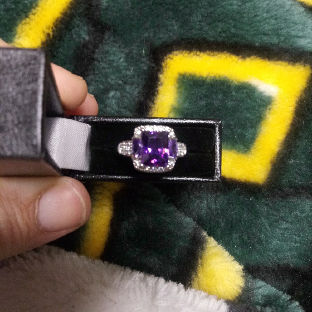 Beautiful purple diamond ring